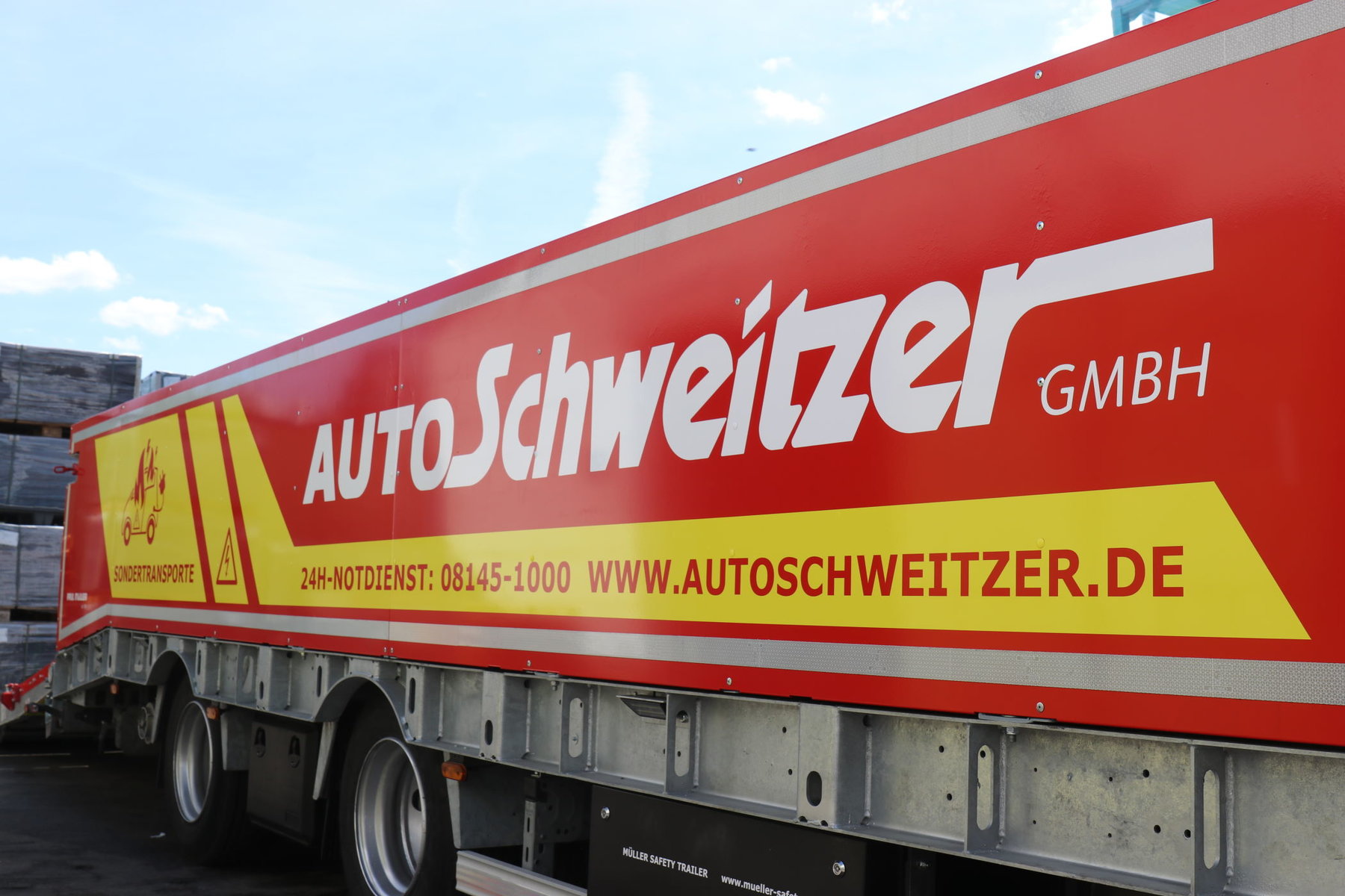 Abschleppen von E-Fahrzeugen von Auto Schweitzer